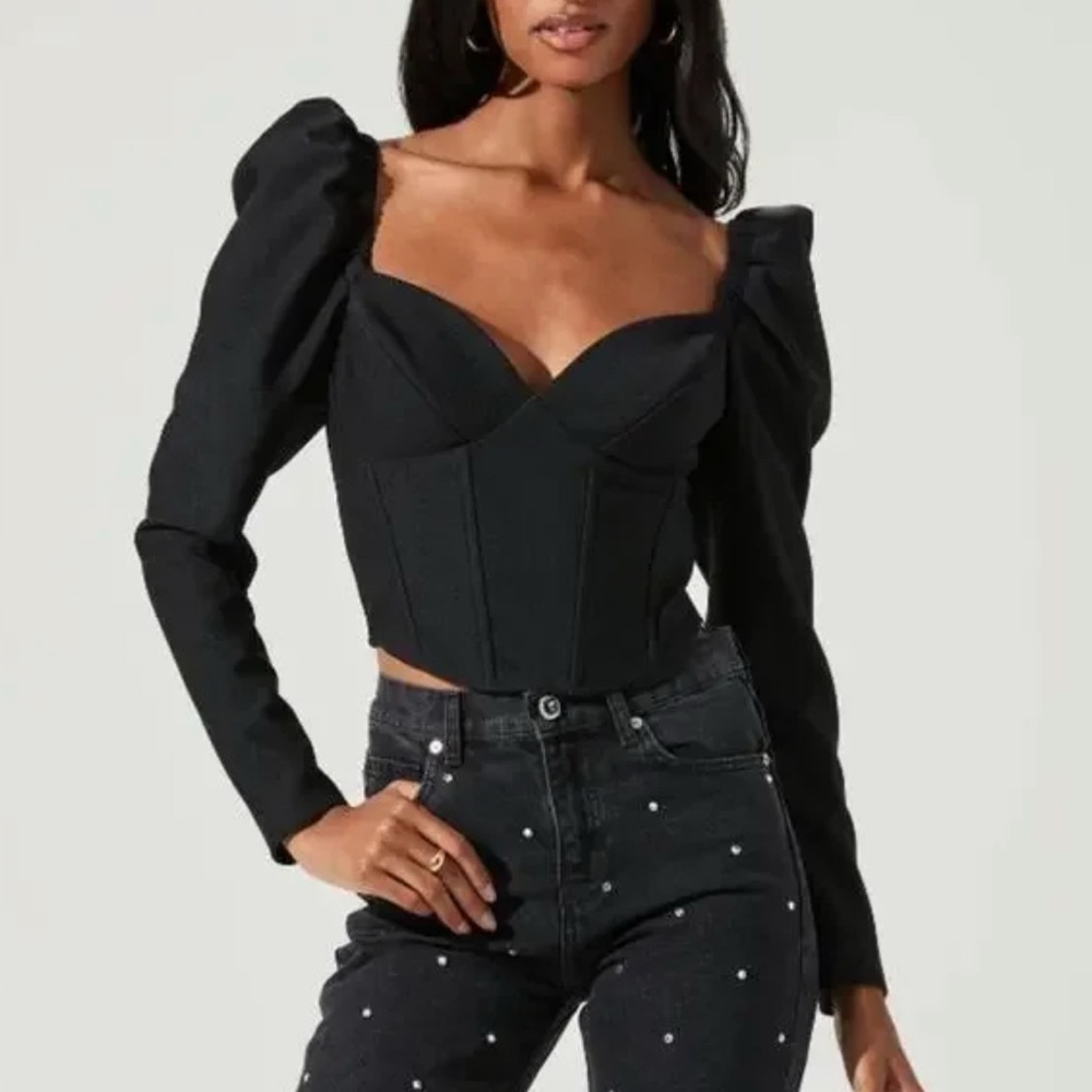 Black puff sleeve corset top